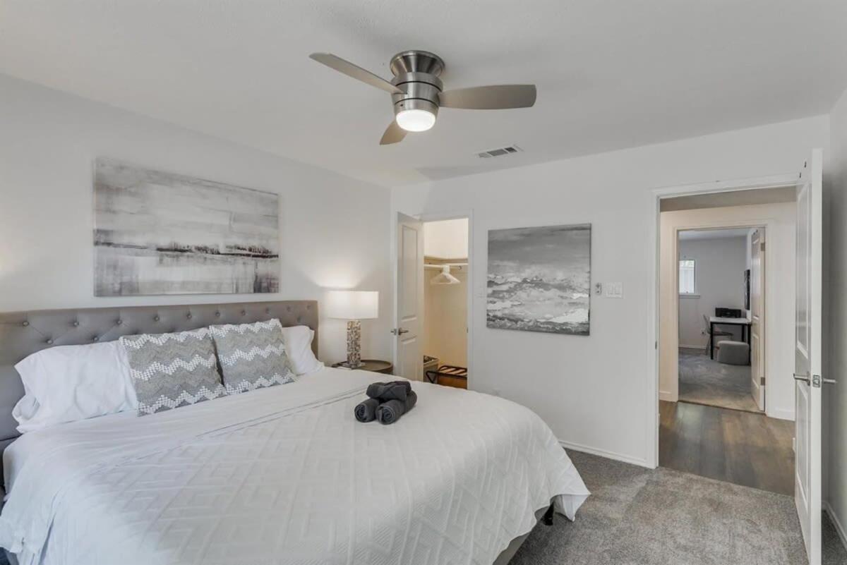 Luxury With 5 Bedrooms And Private Pool * Dallas