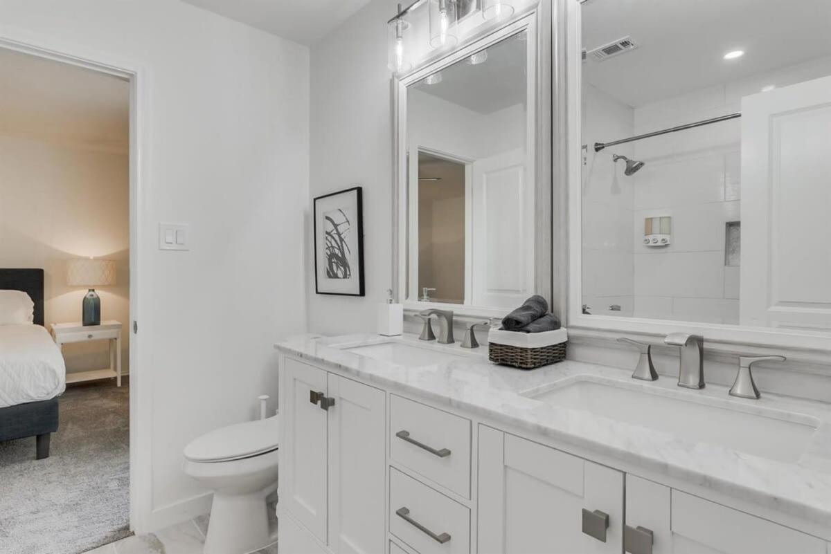 Luxury With 5 Bedrooms And Private Pool * Dallas
