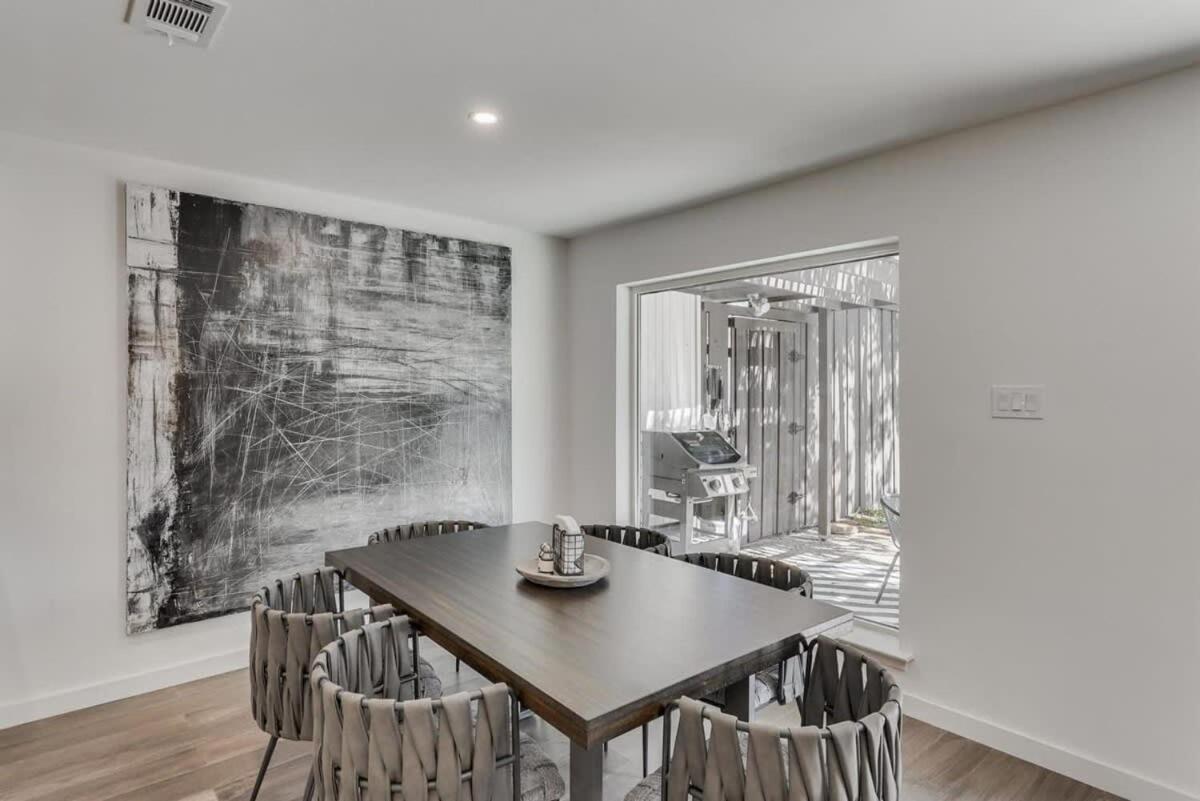 Holiday home Luxury With 5 Bedrooms And Private Pool Dallas