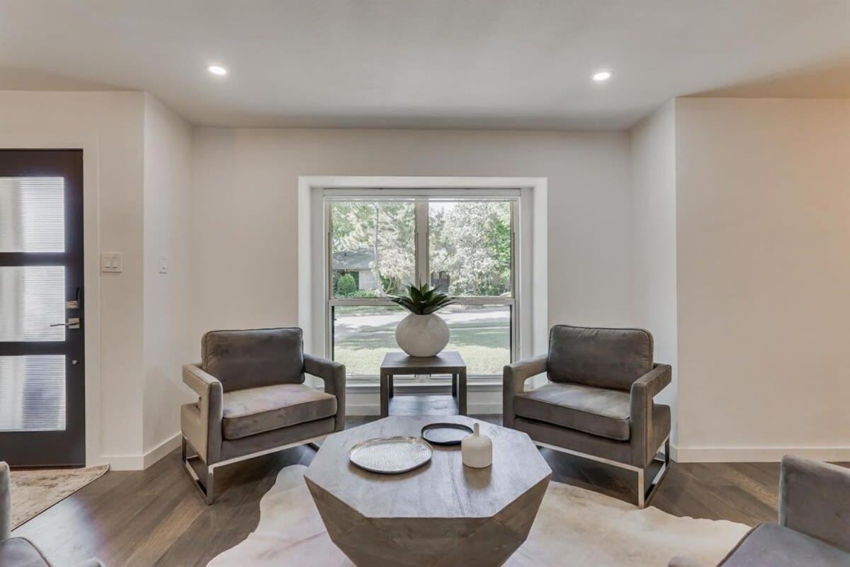 Holiday home Luxury With 5 Bedrooms And Private Pool Dallas