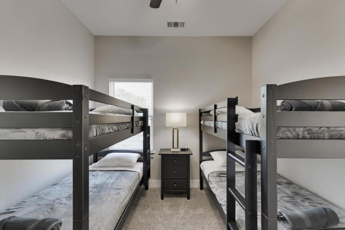 Modern And Spacious High End Near Downtown * Dallas