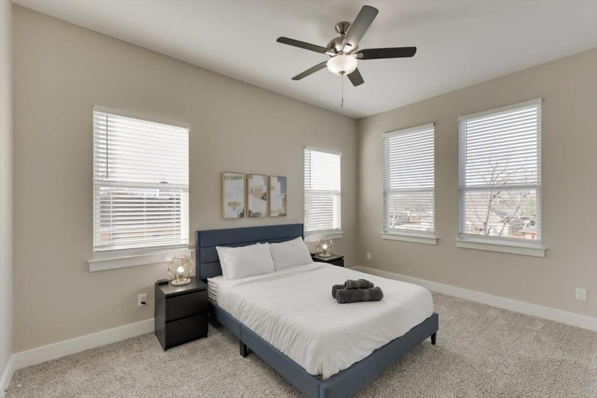 Modern And Spacious High End Near Downtown *