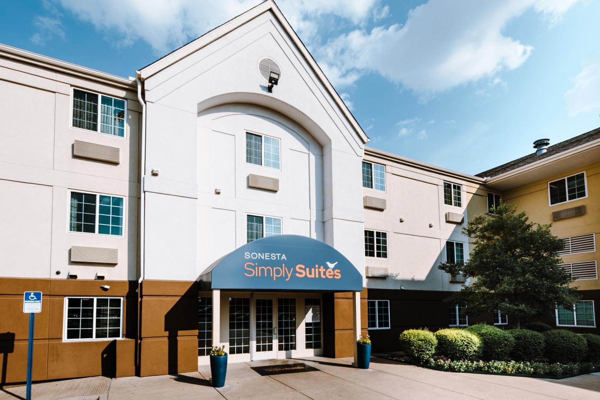 Hotel Sonesta Simply Richardson 3*