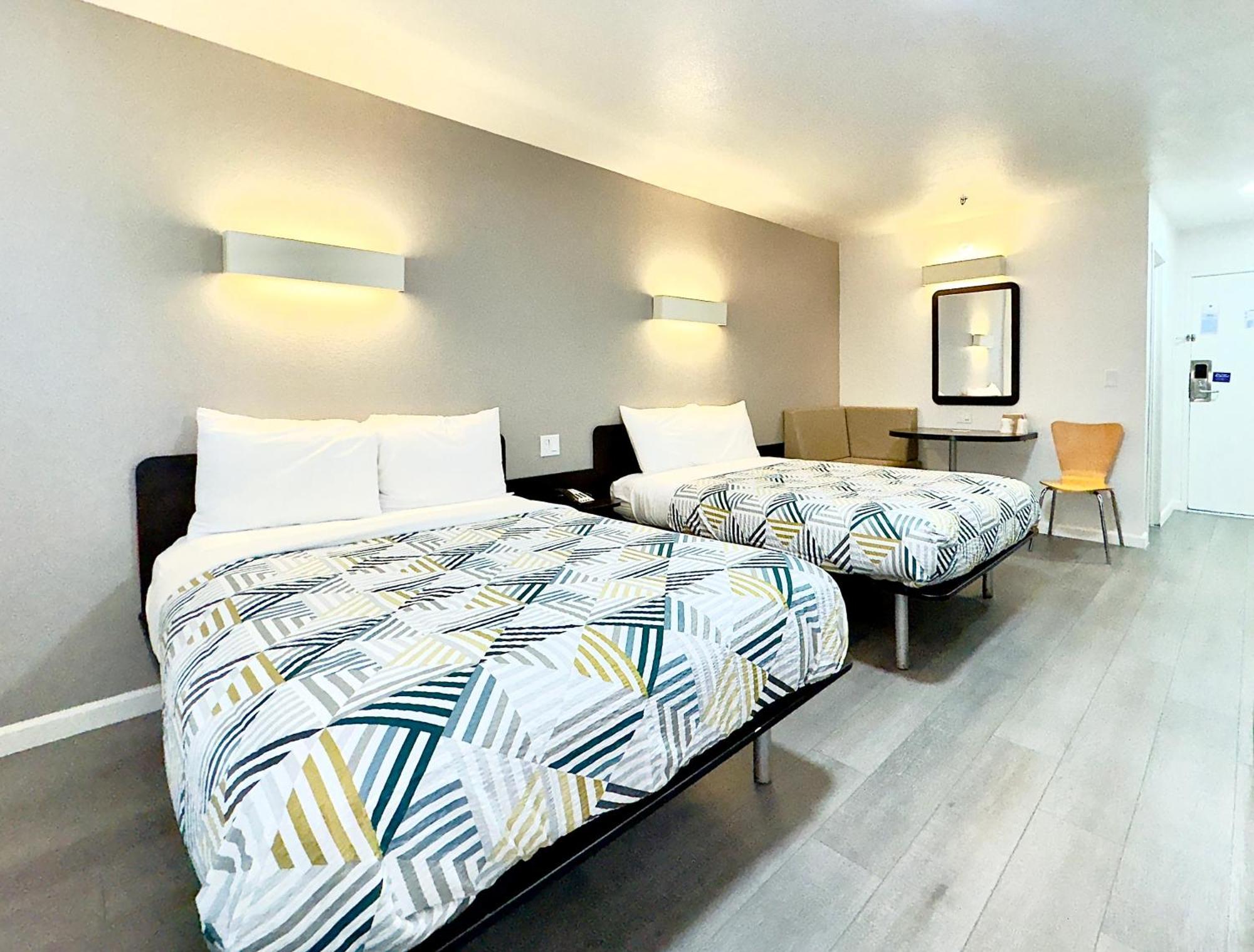 6 - Fair Park Hotel 2*