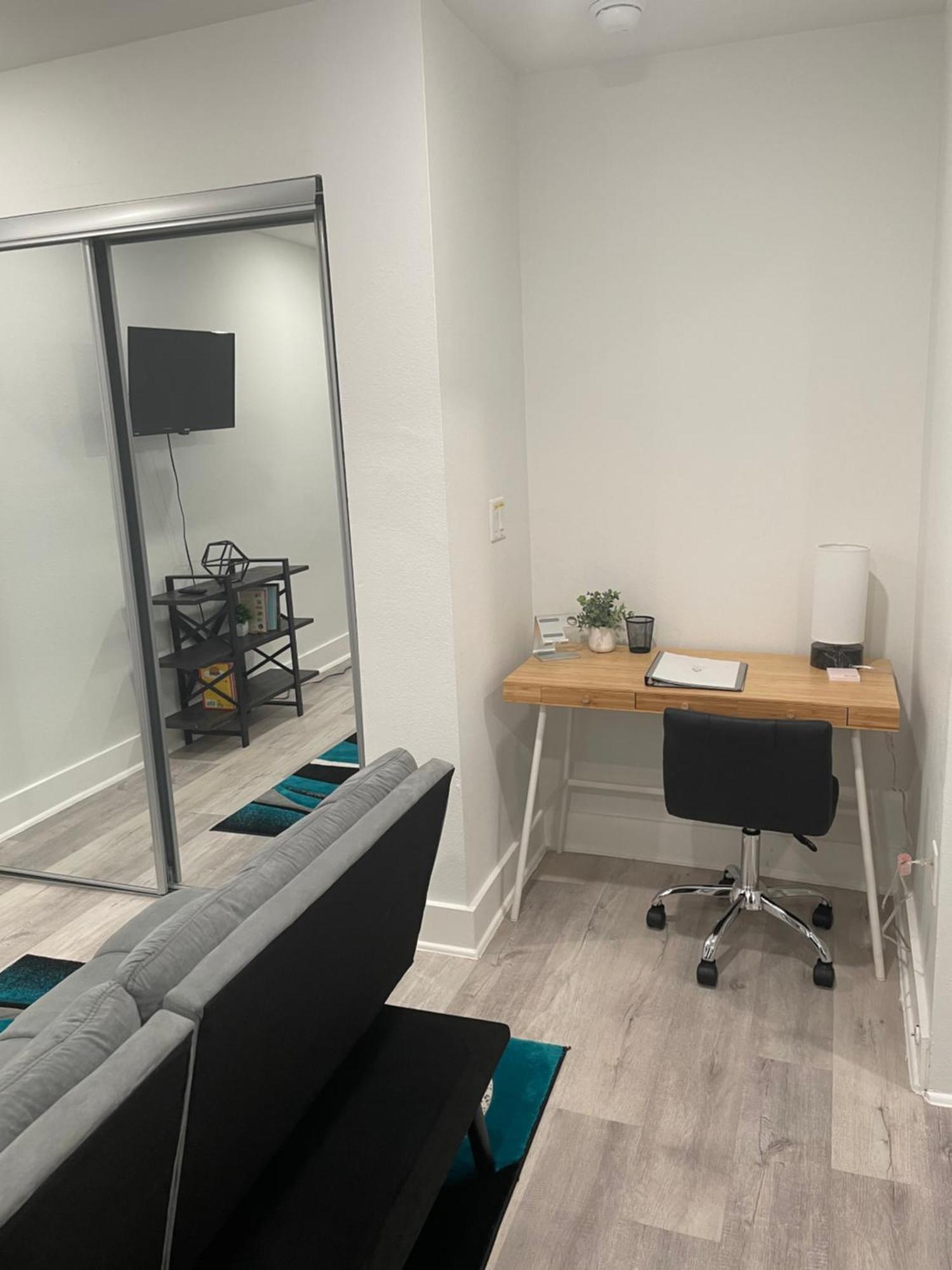 C&c Lofty East Apartment Dallas