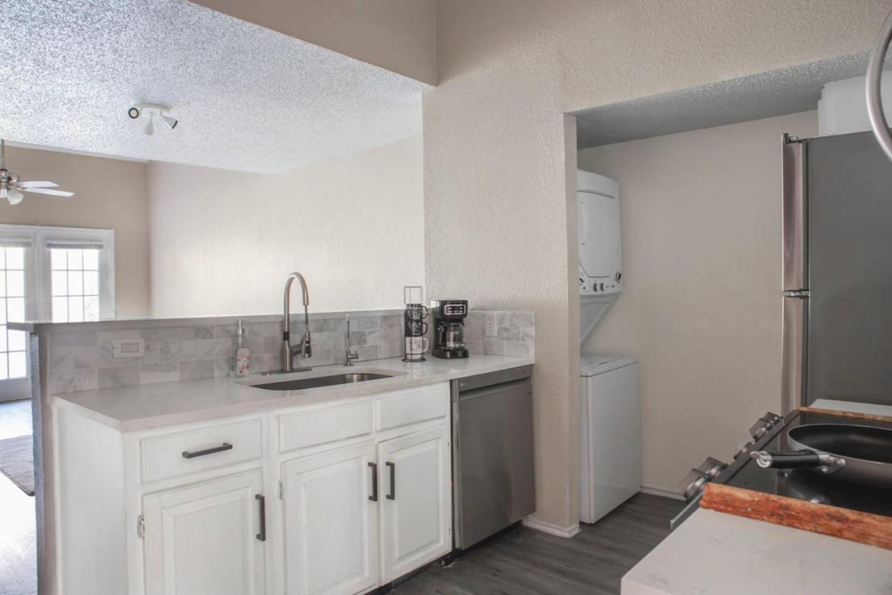 Apartment Extended Special Cozy W Private Garage Dallas