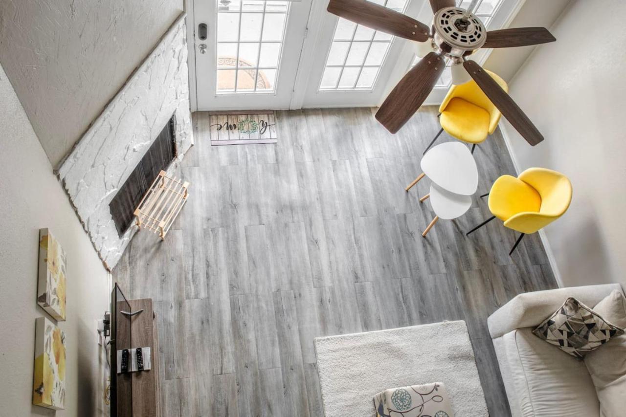 Extended Special Cozy W Private Garage * Dallas