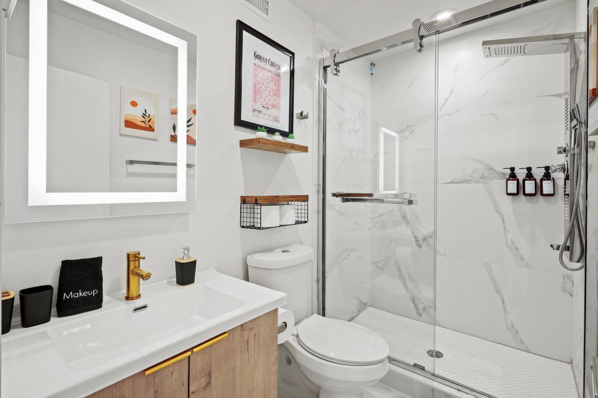 1bed 1 Bath, King Bed, Free Parking, Dt Dallas, Aac, Deep Ellum Apartment Dallas