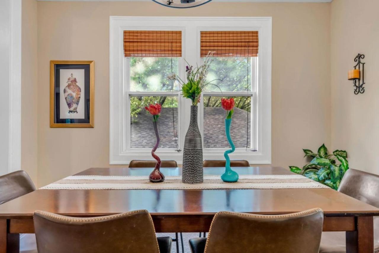 New The Wycliff House. Oak Lawn Walkers Paradise Dallas
