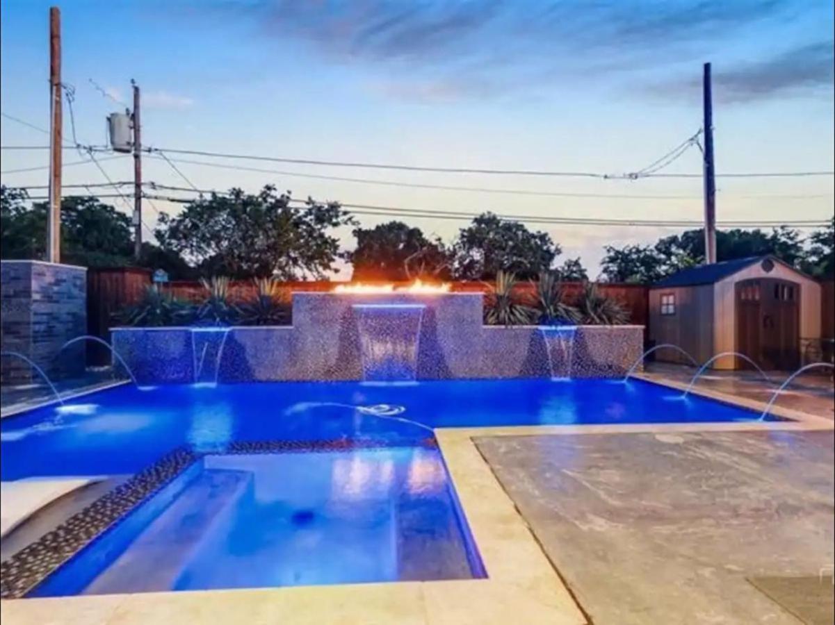 New. The Sunset Villa. Centrally Located. Pool. Game Room. Dallas
