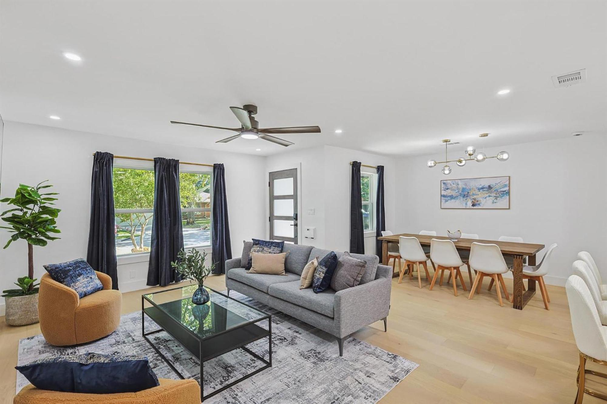 3-bd 3-ba Ft Backyard W Deck & Firepit Dallas