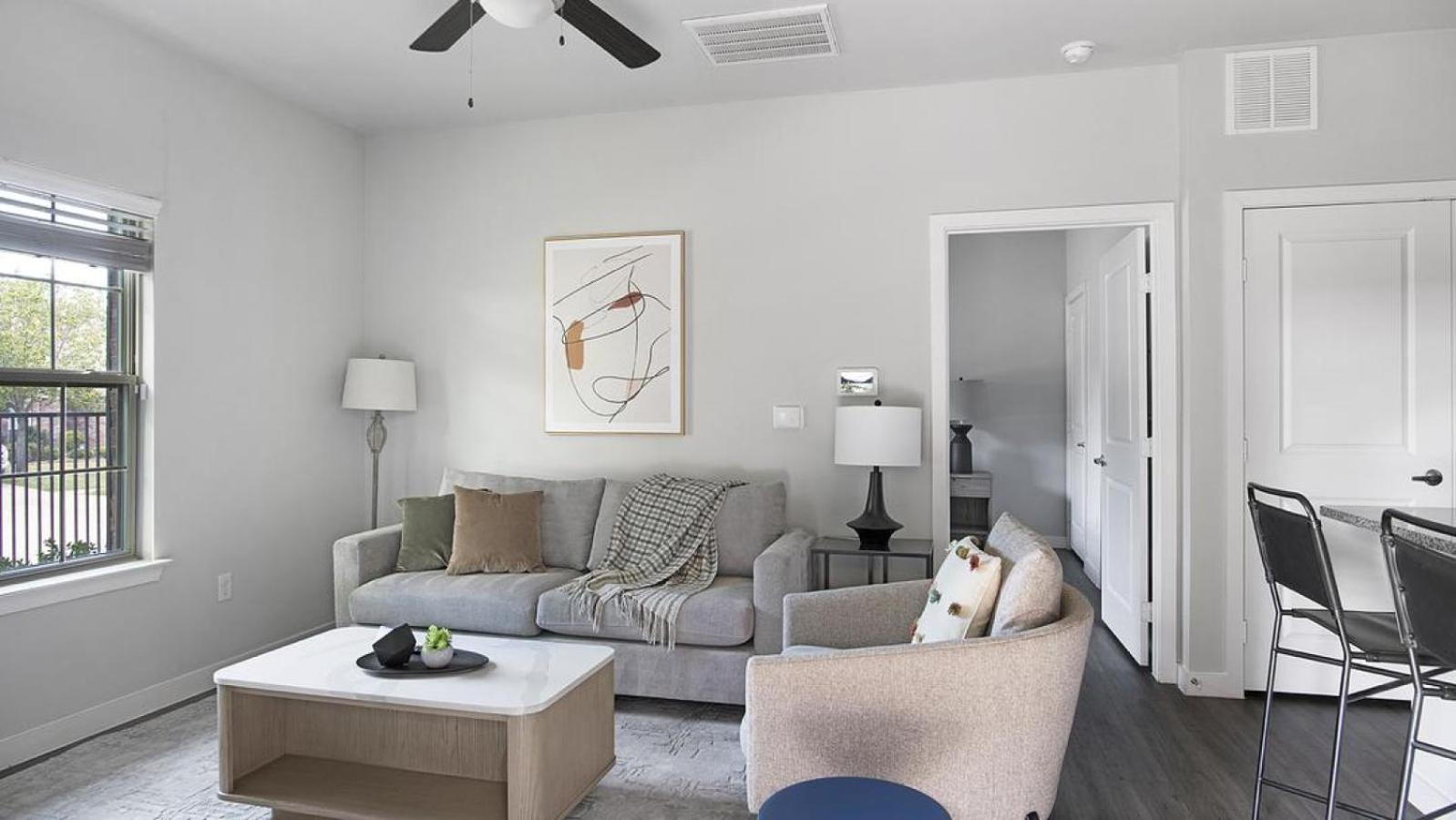 Landing At Clark Ridge Canyon - 1 Bedroom In Dallas