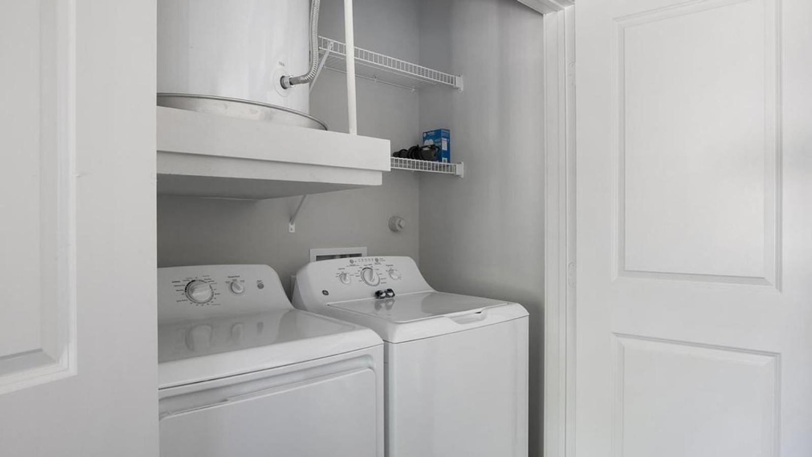 Apartment Landing At Clark Ridge Canyon - 1 Bedroom In *