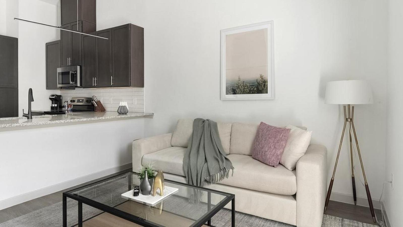 Landing At Cedar Lakes - 1 Bedroom In Apartment *