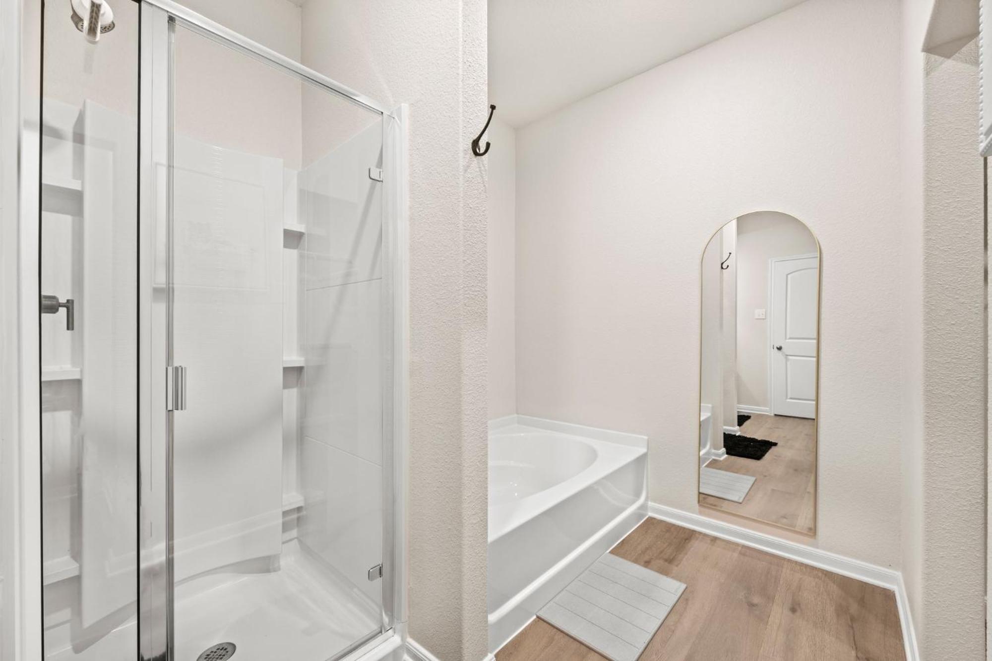 Villa, Newly Built 5br, Sleeps 13, Close To Apartment Dallas