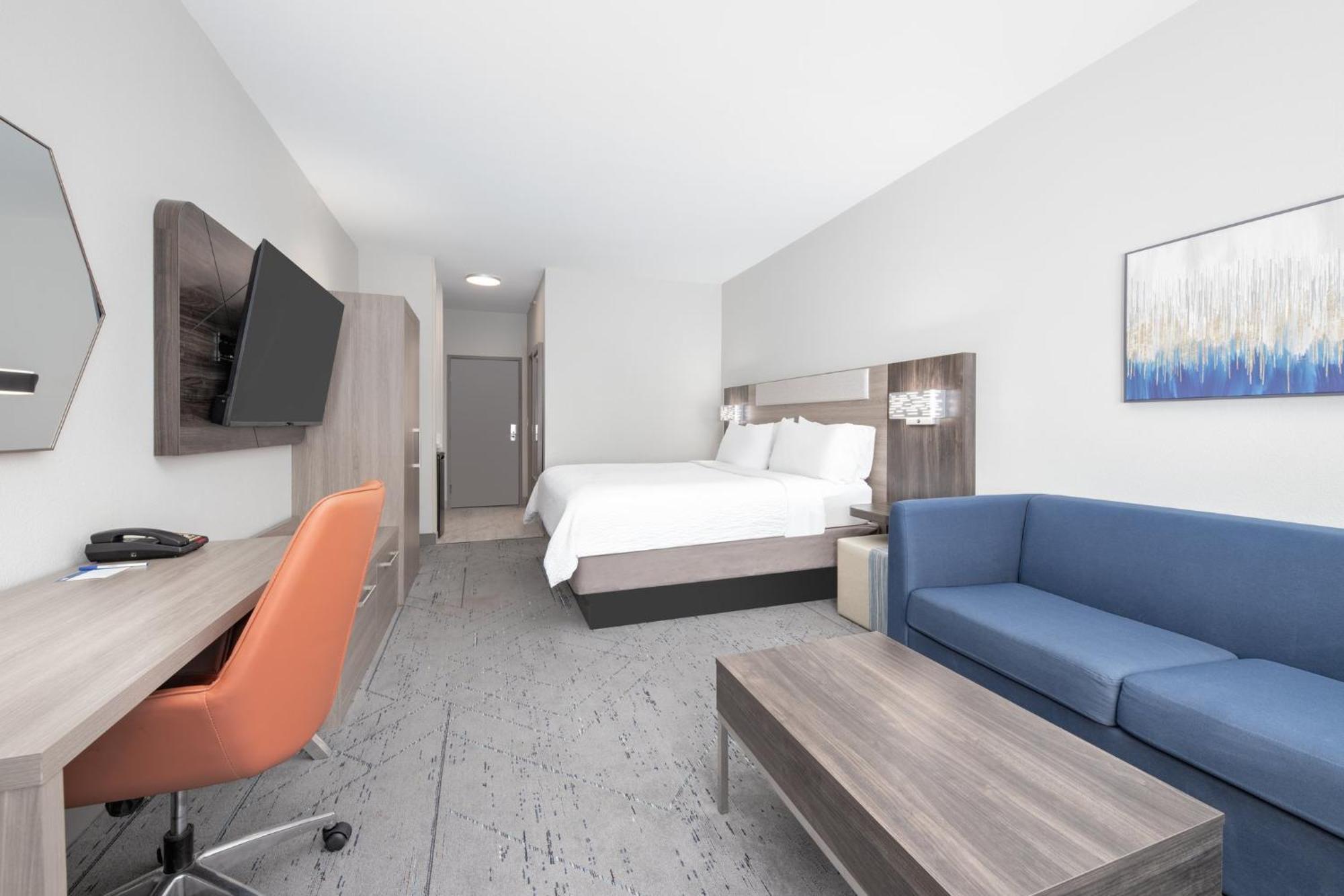 Express & West By Ihg 3*