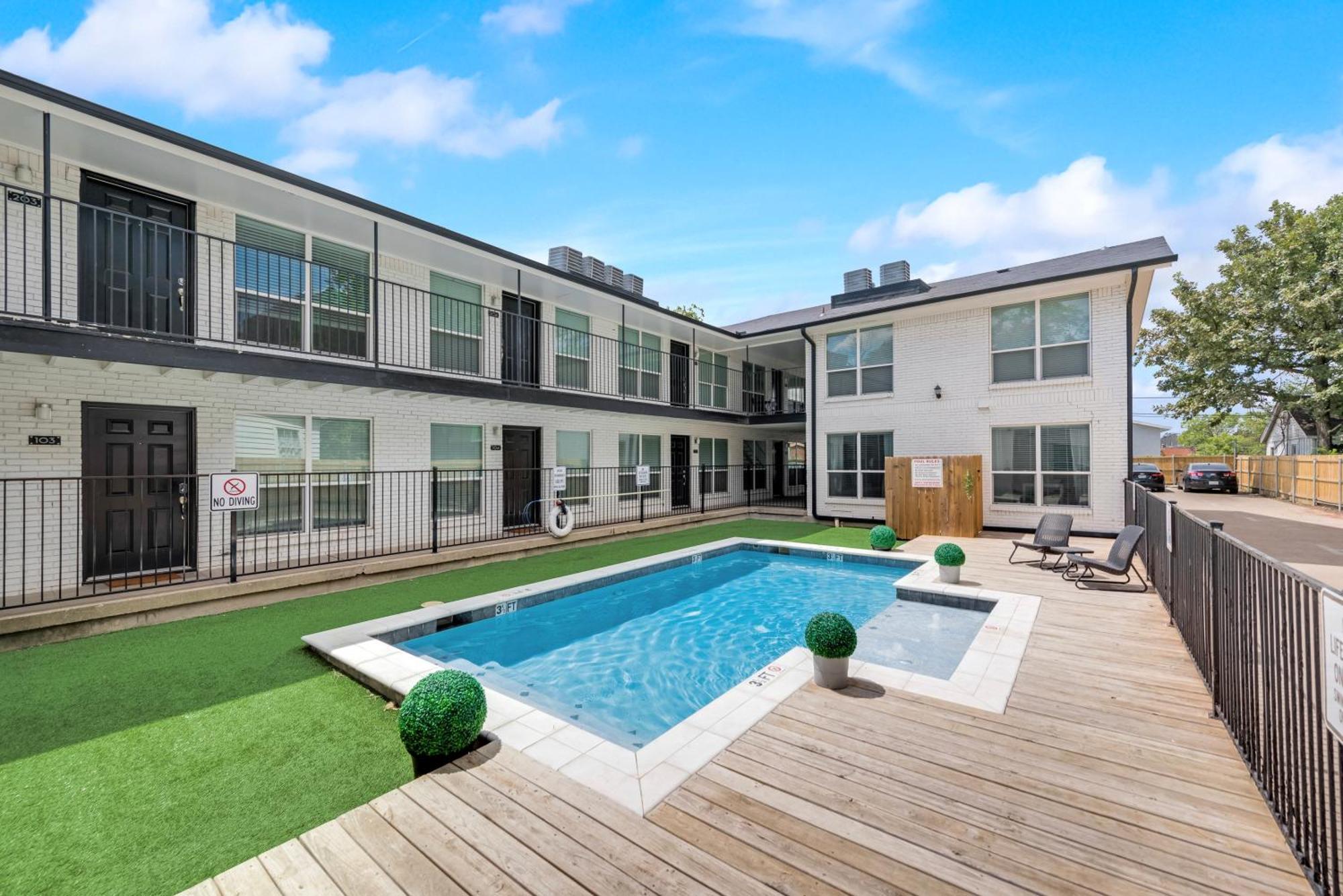 Apartment Insta-worthy Flat And Arboretum Tickets Included Dallas