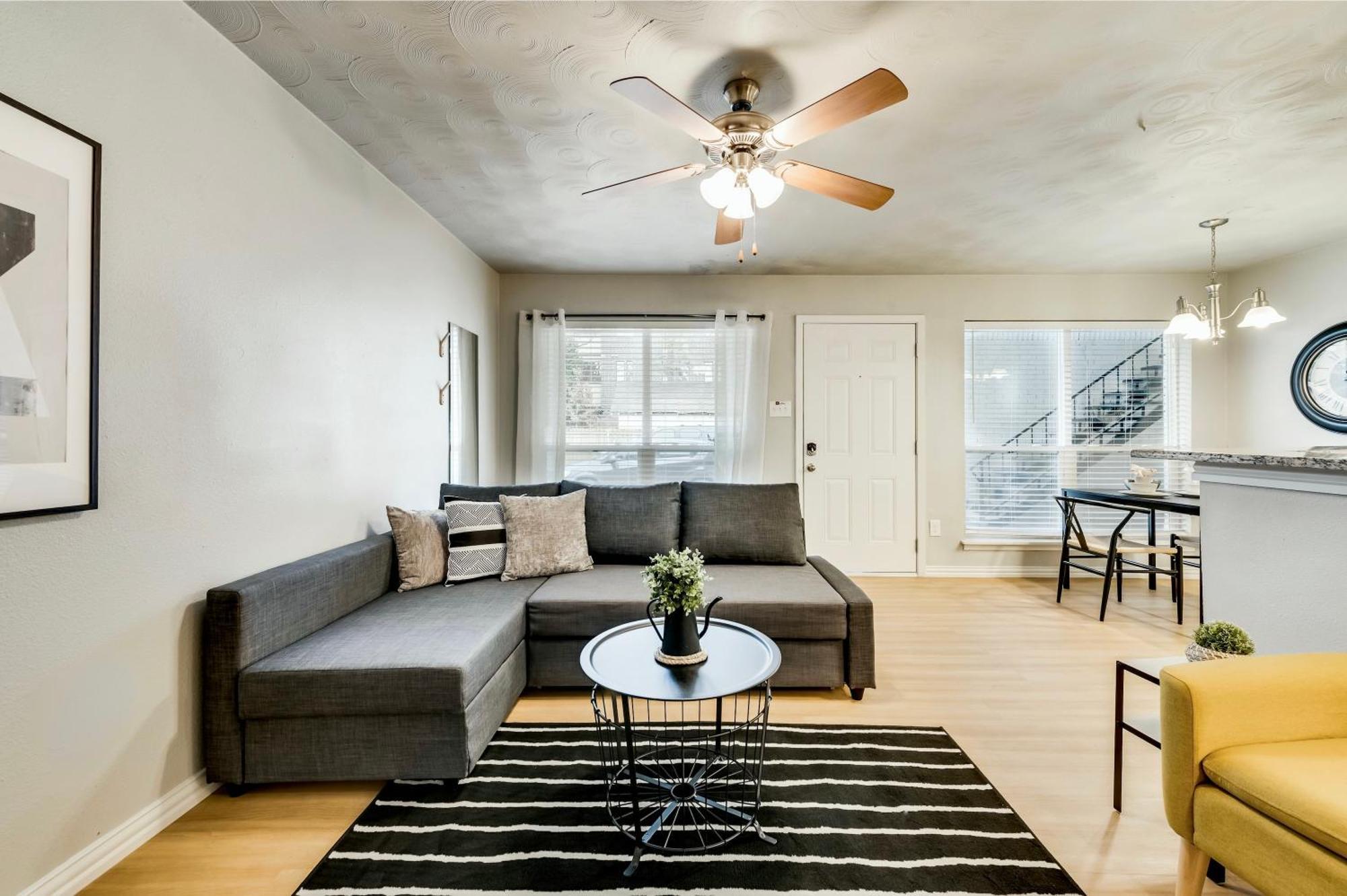 Insta-worthy Flat And Arboretum Tickets Included Dallas