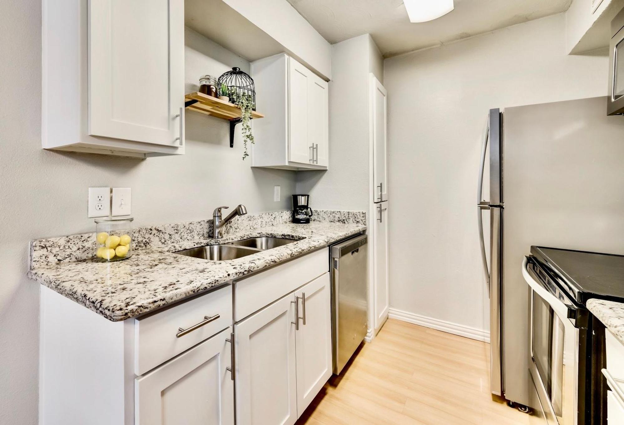 Insta-worthy Flat And Arboretum Tickets Included Apartment Dallas