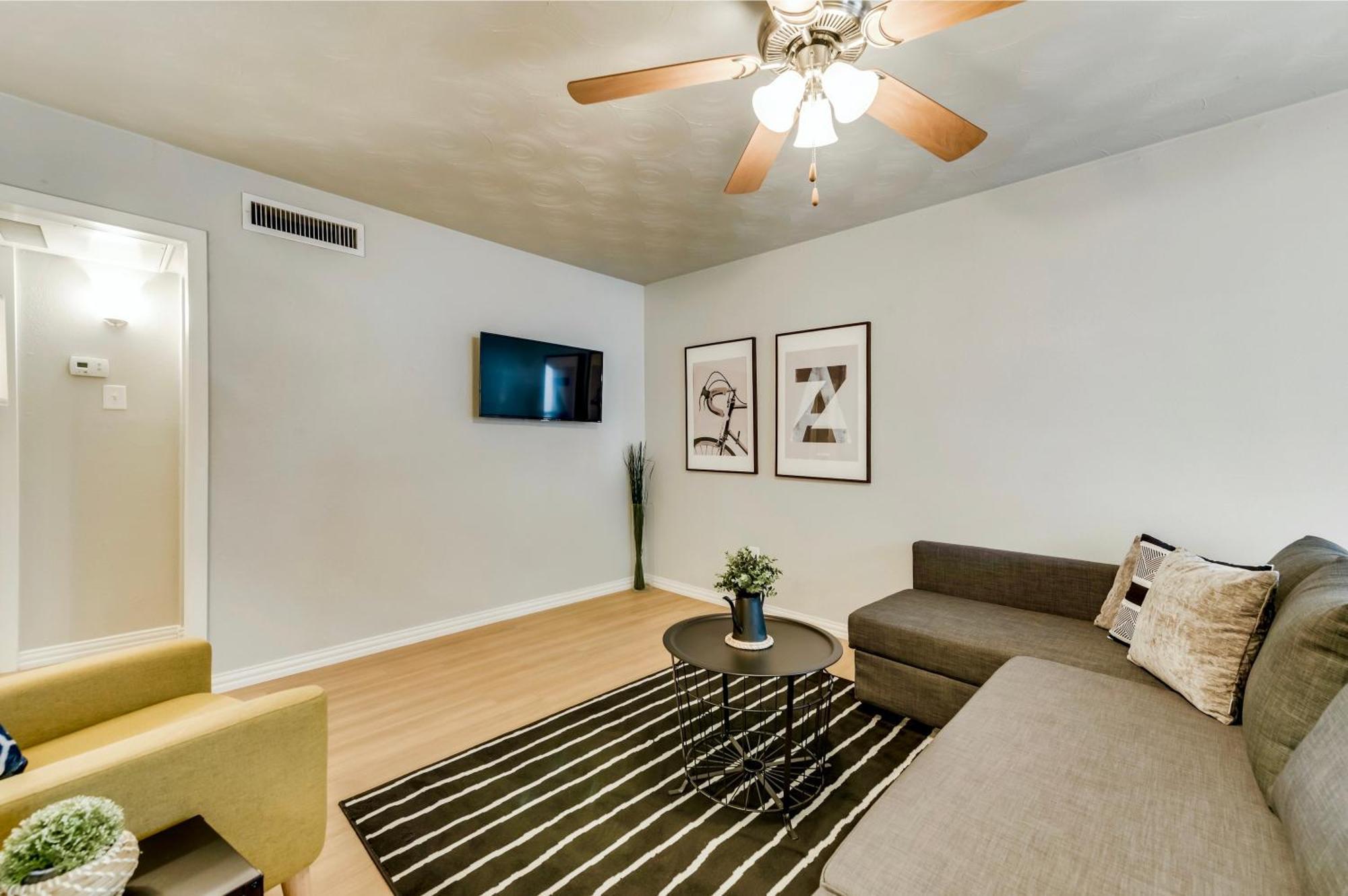 Insta-worthy Flat And Arboretum Tickets Included Apartment *