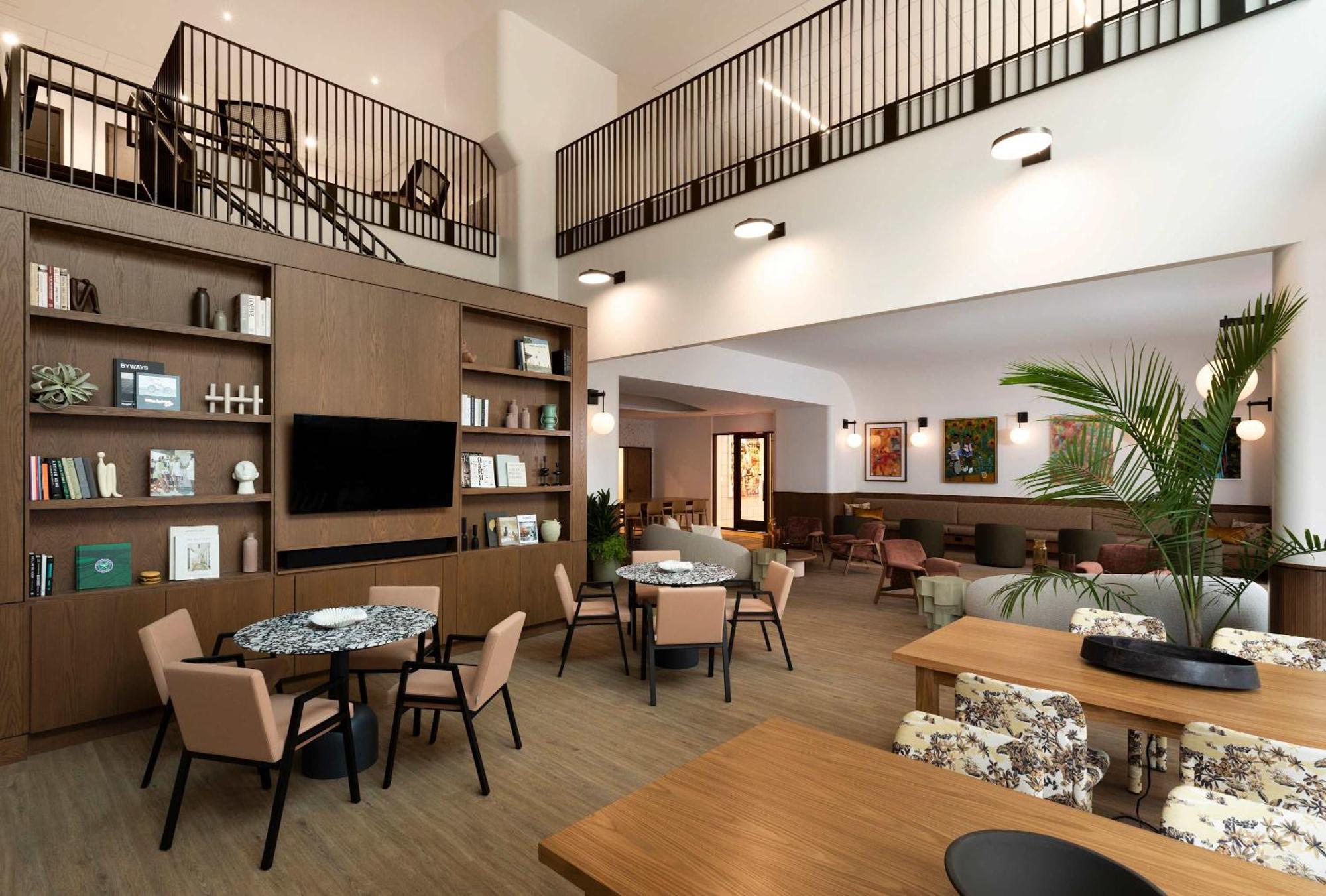 Apartment Stunning High-rise On Mckinney Avenue