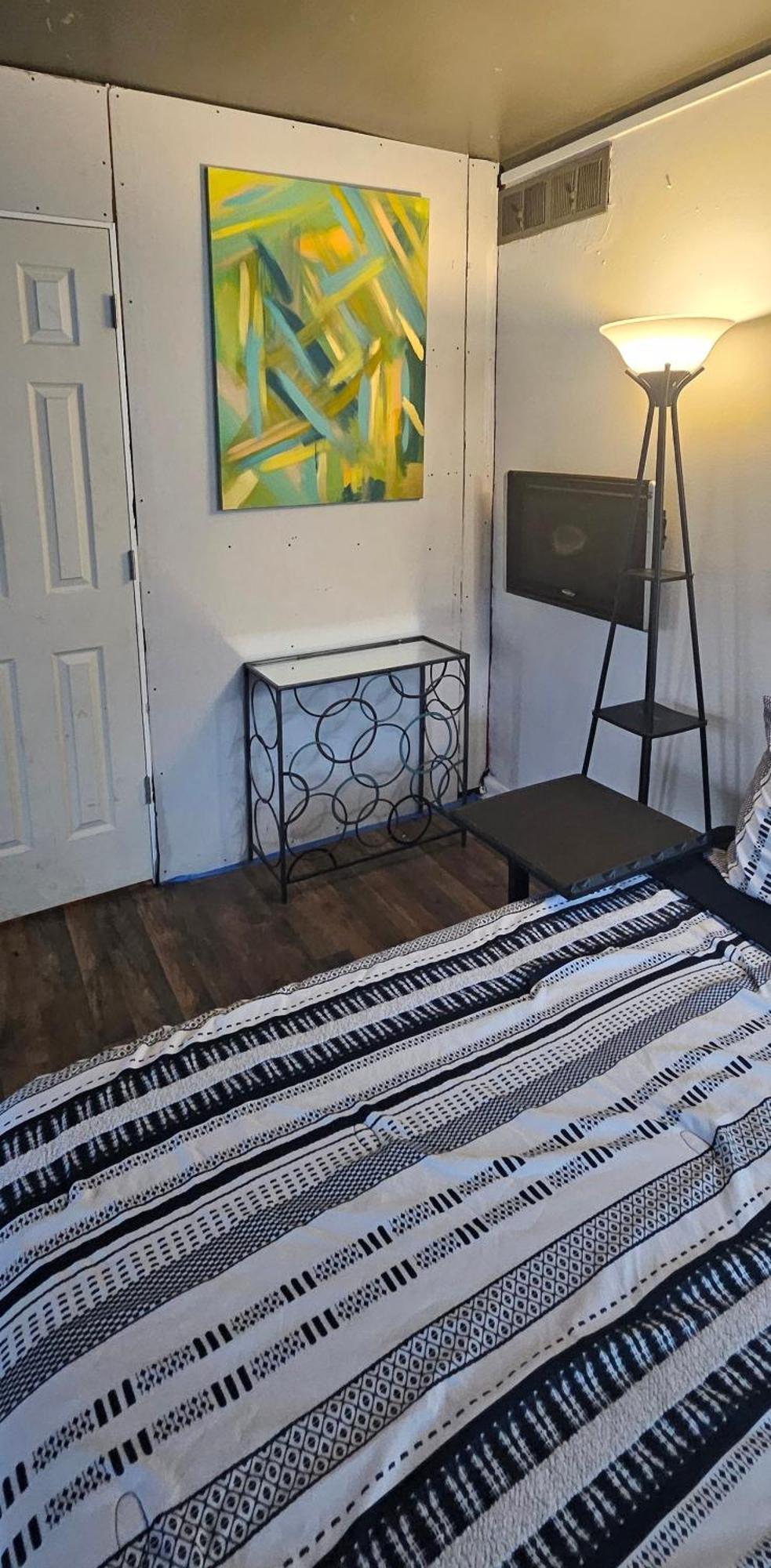 Private 6 * Dallas