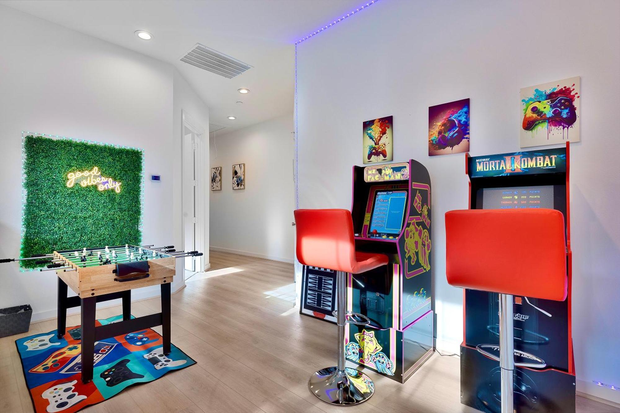 Modern Family Gem Pool Table, Arcade And Villa
