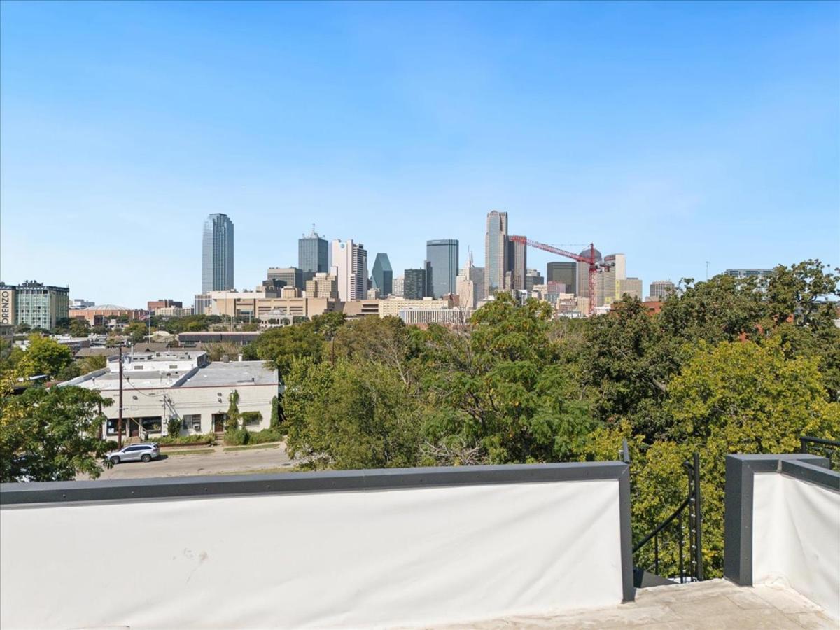 The Terrace In L Downtown * Dallas