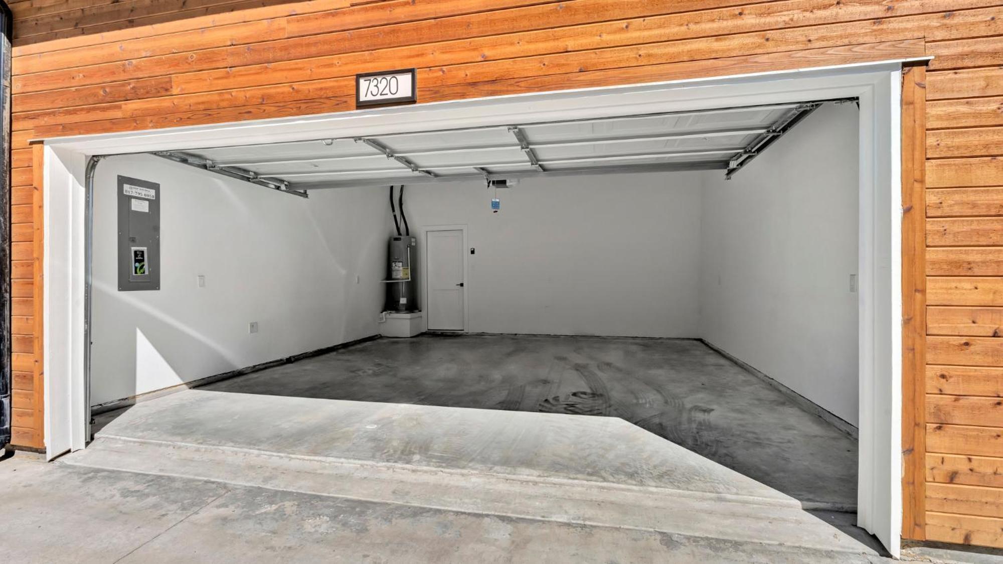 Holiday home Urban Haven In The Heart Of L Pet Friendly Dallas