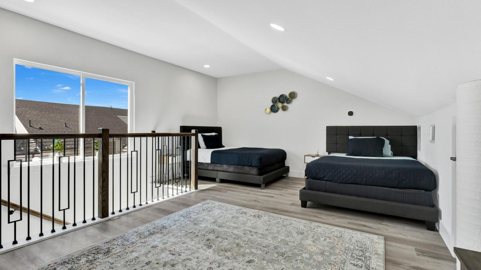 Urban Haven In The Heart Of L Pet Friendly