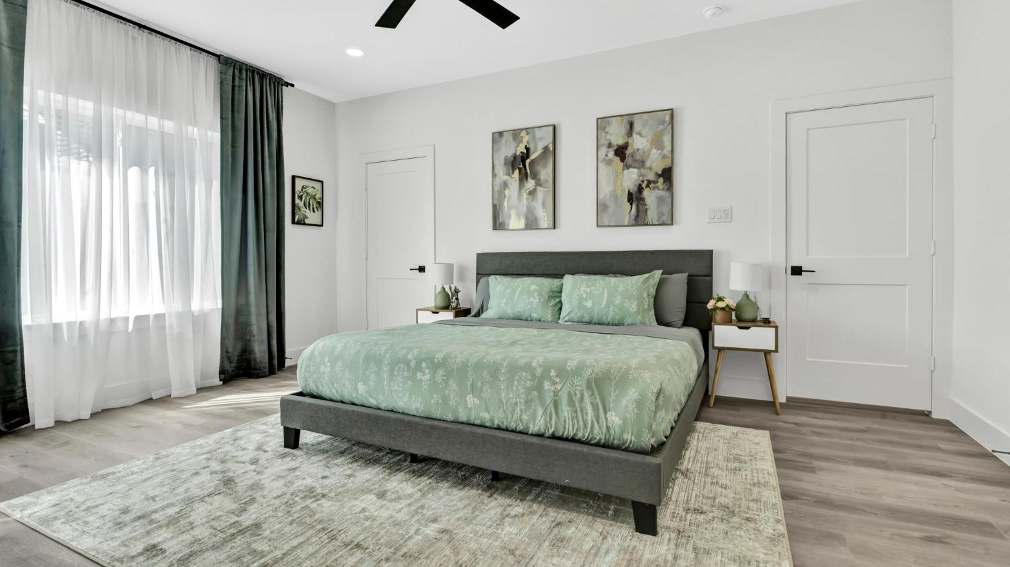 Holiday home Urban Haven In The Heart Of L Pet Friendly