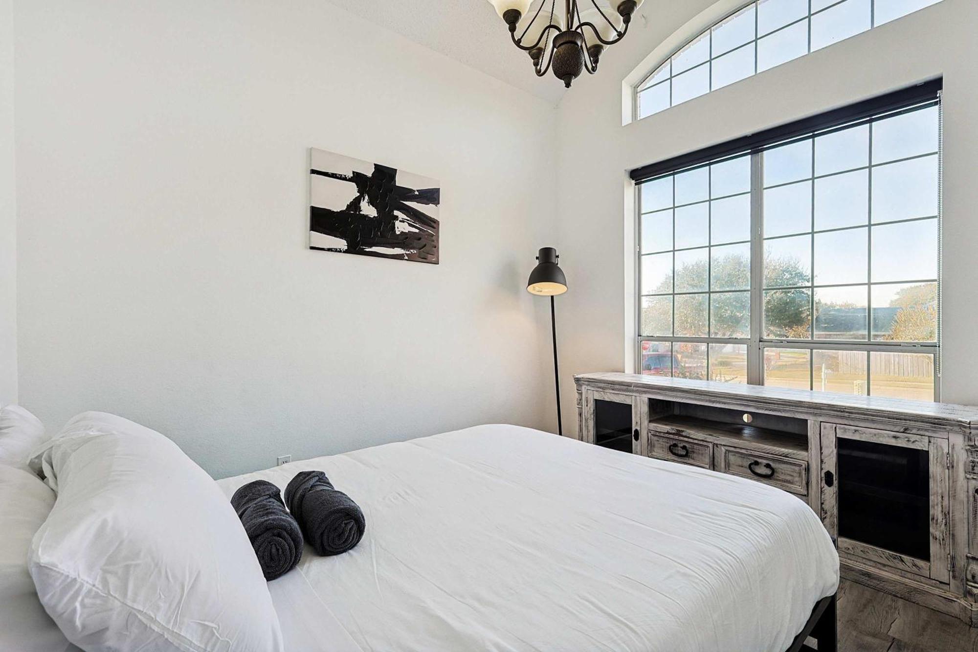 Luxury With Pool Dallas