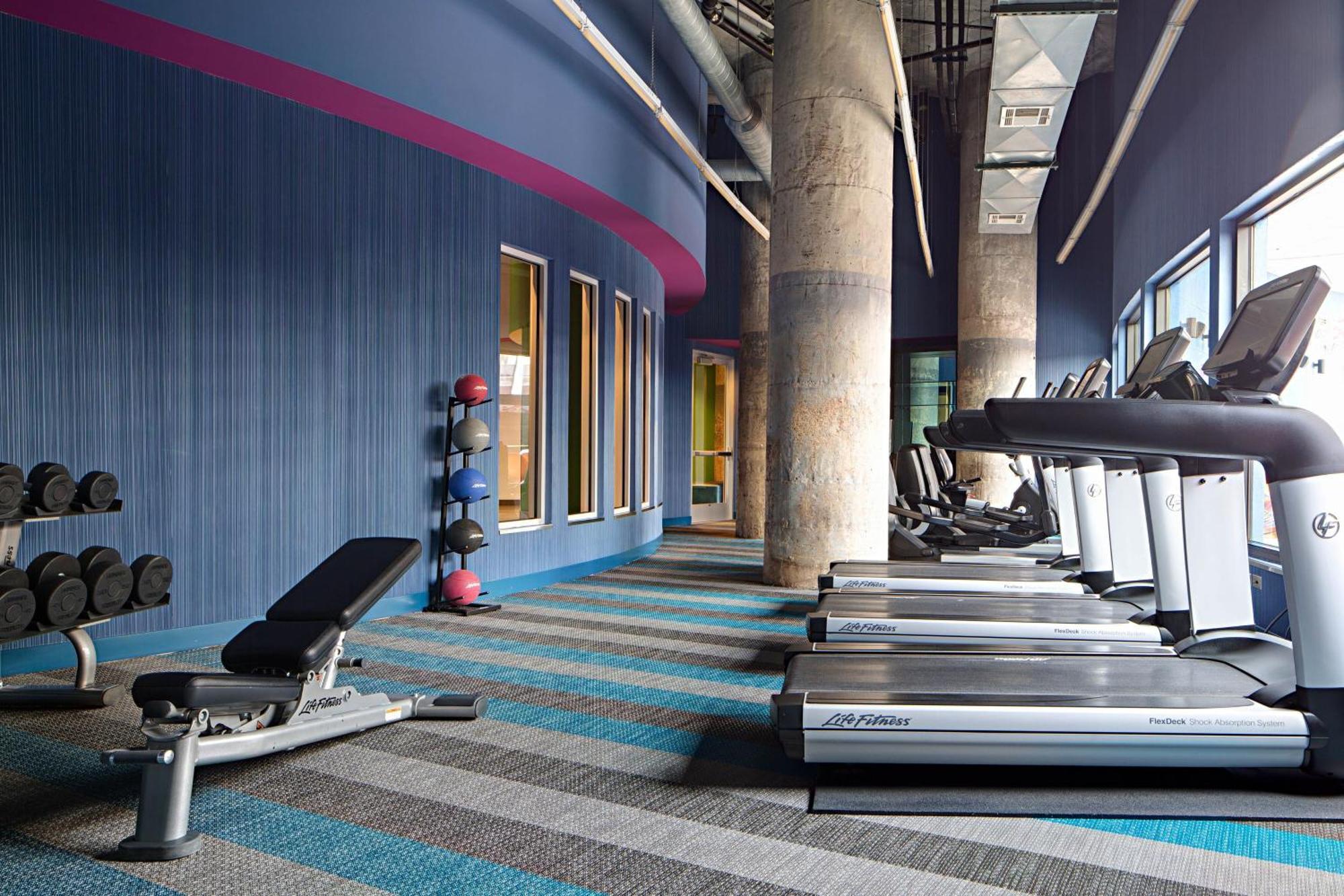 Aloft Downtown Hotel