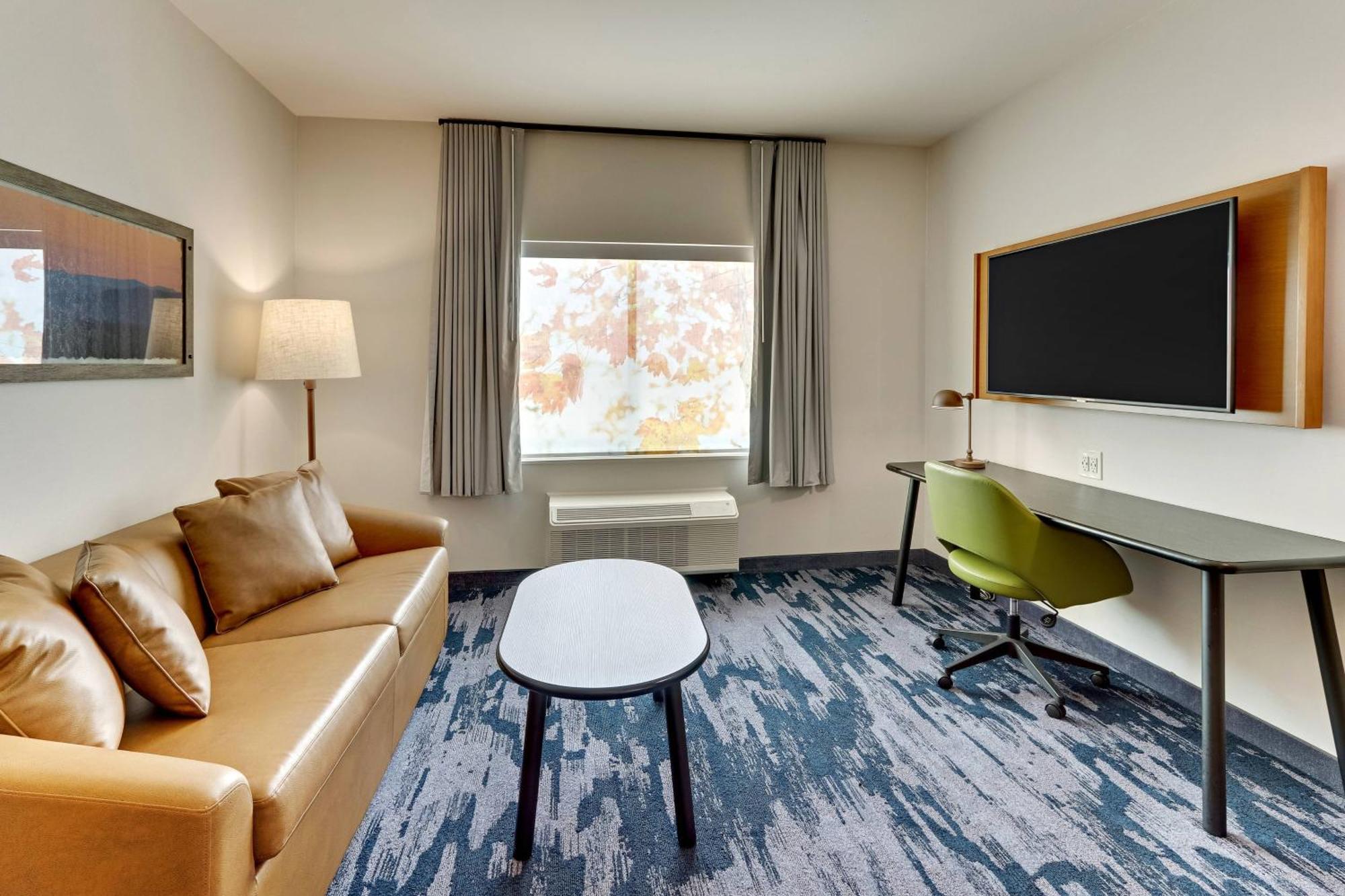 Fairfield & By Marriott Field Hotel Dallas