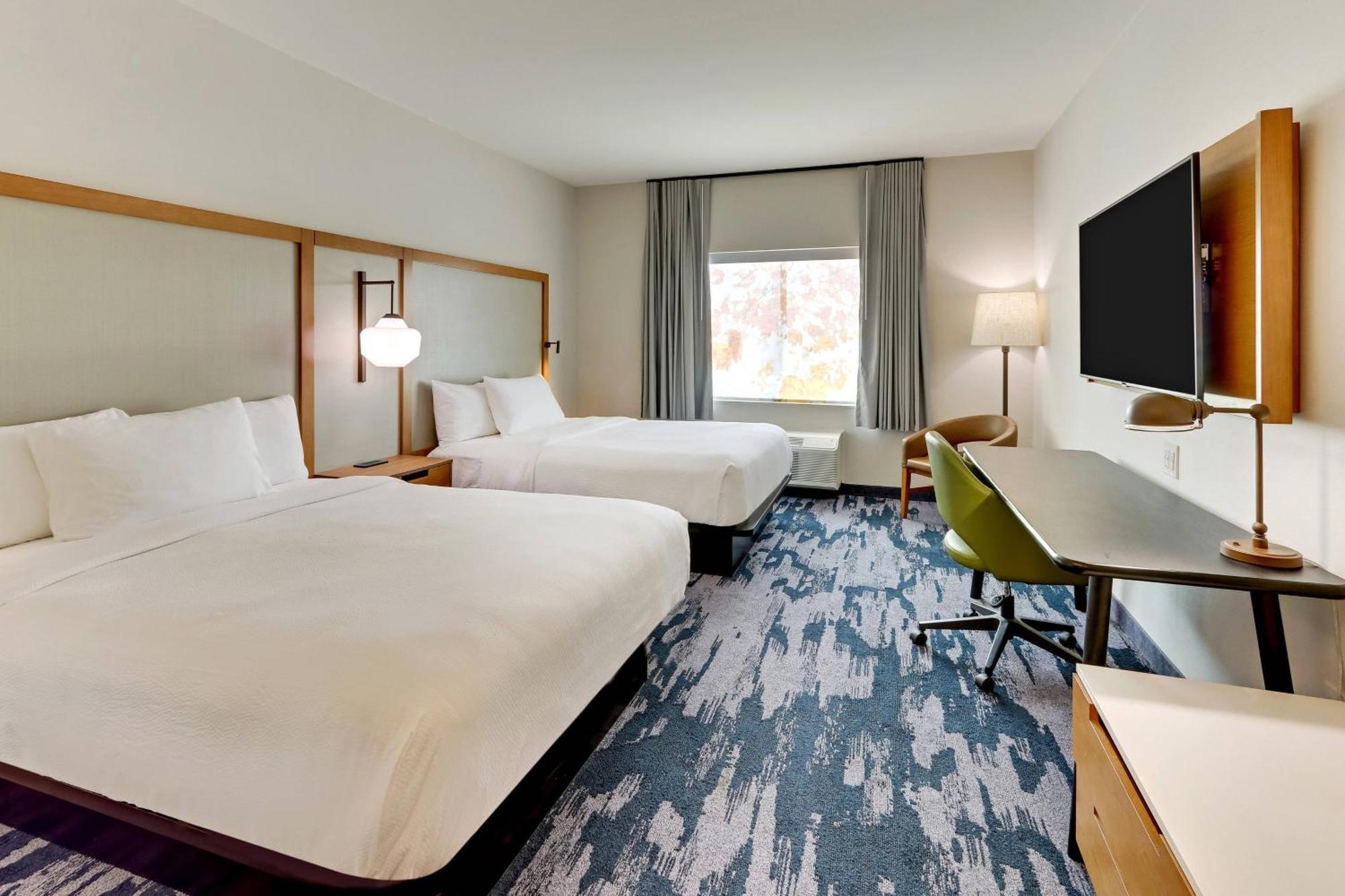 Fairfield & By Marriott Field Hotel