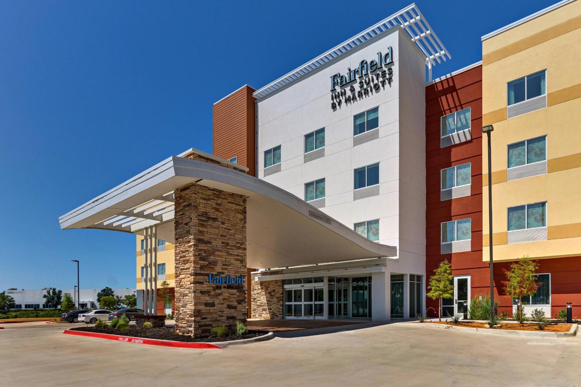 Fairfield & By Marriott Field 3* Dallas