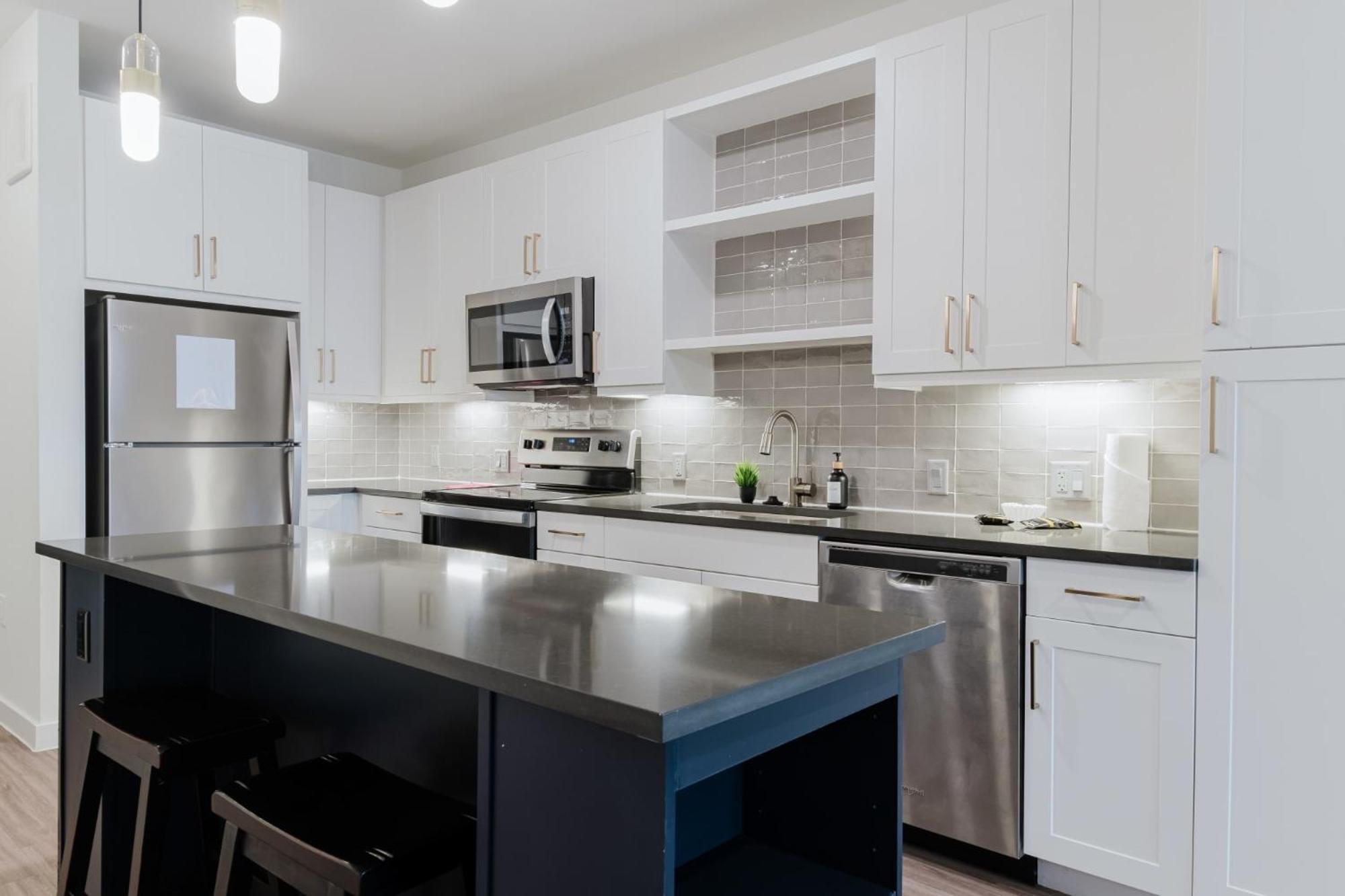 Experience Elevated Living At The Stylish Westerly In Apartment *