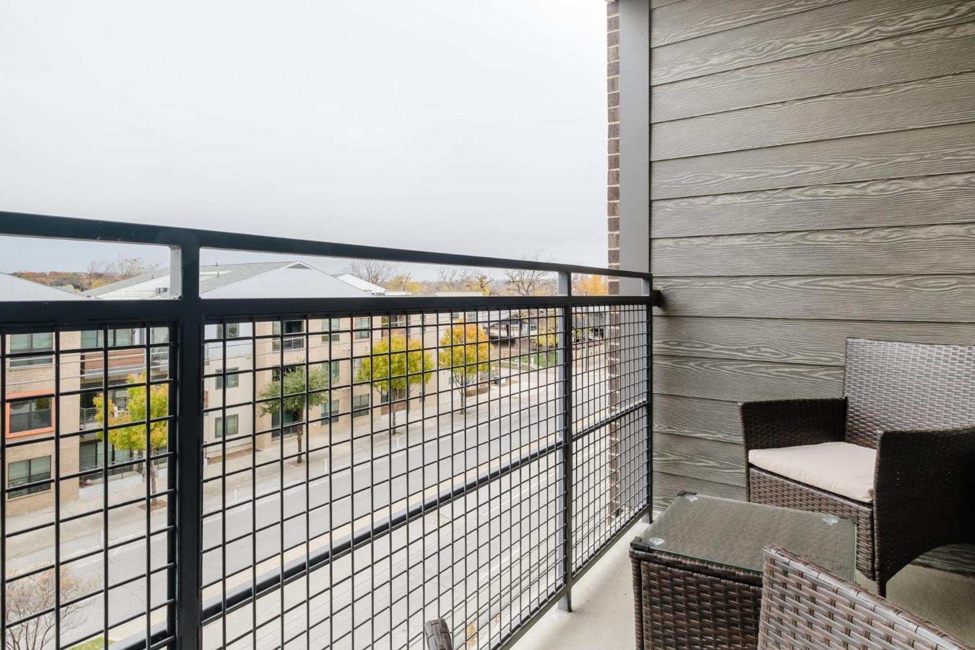 Experience Elevated Living At The Stylish Westerly In Apartment Dallas