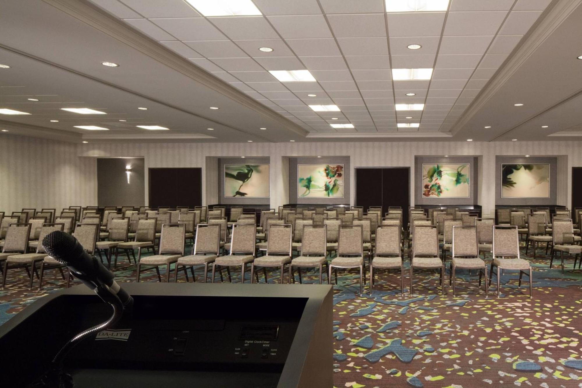 Marriott Medical/market Center 4*