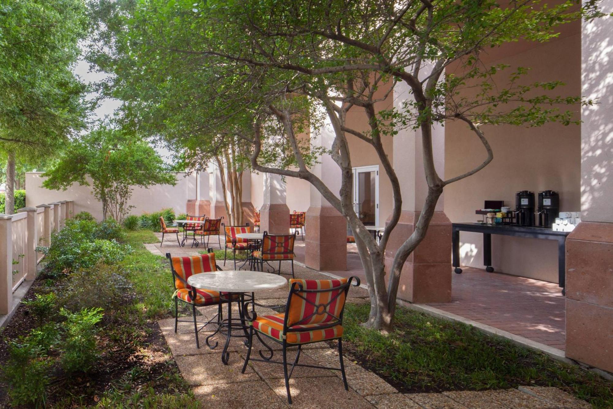 Marriott Medical/market Center 4*