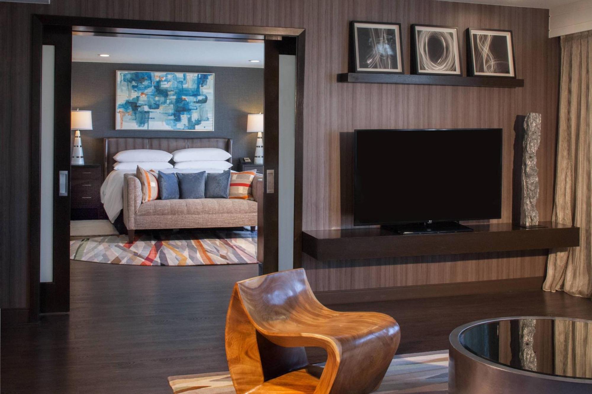 Hotel Marriott Medical/market Center 4*