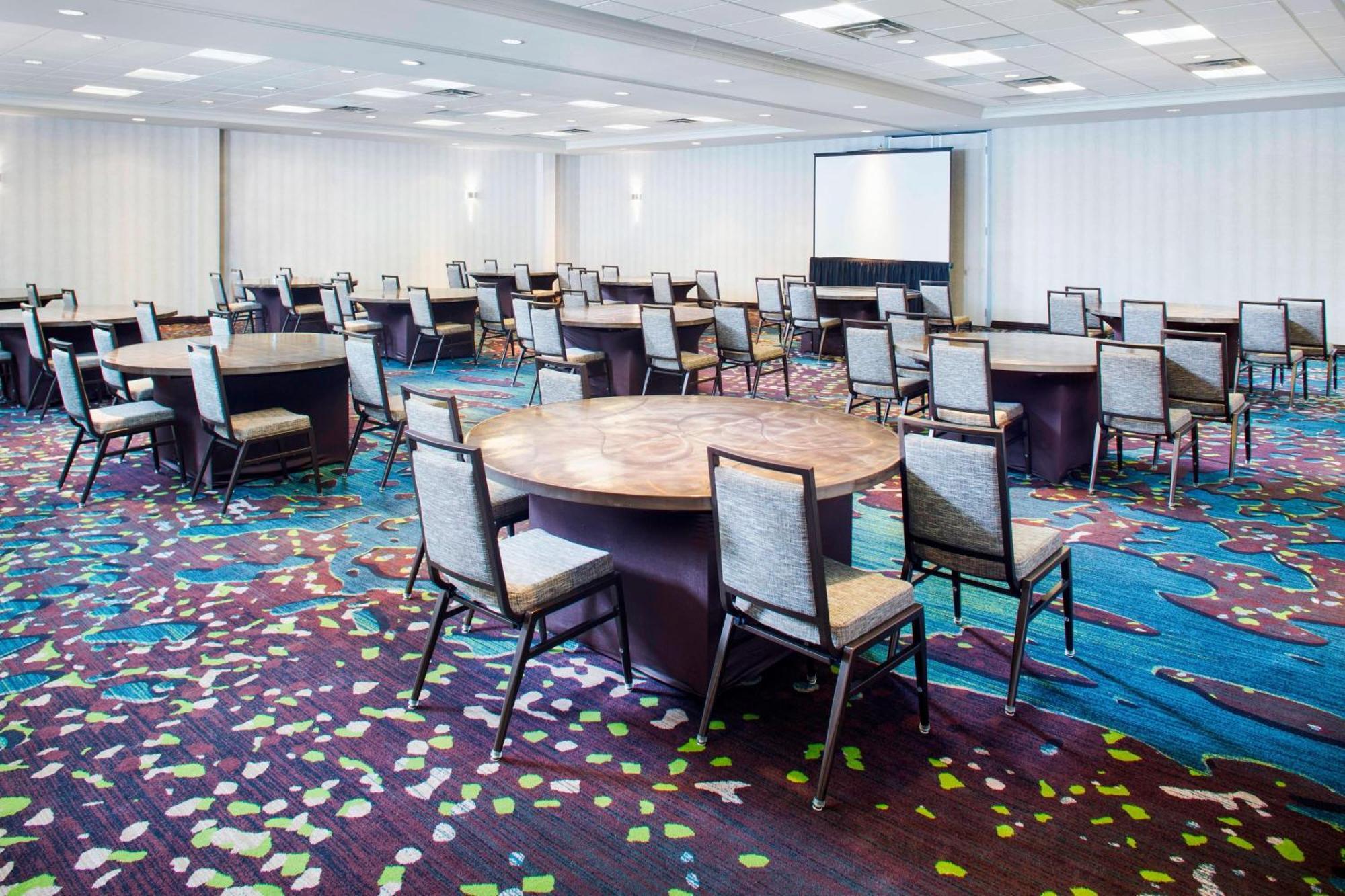 Marriott Medical/market Center Hotel 4*