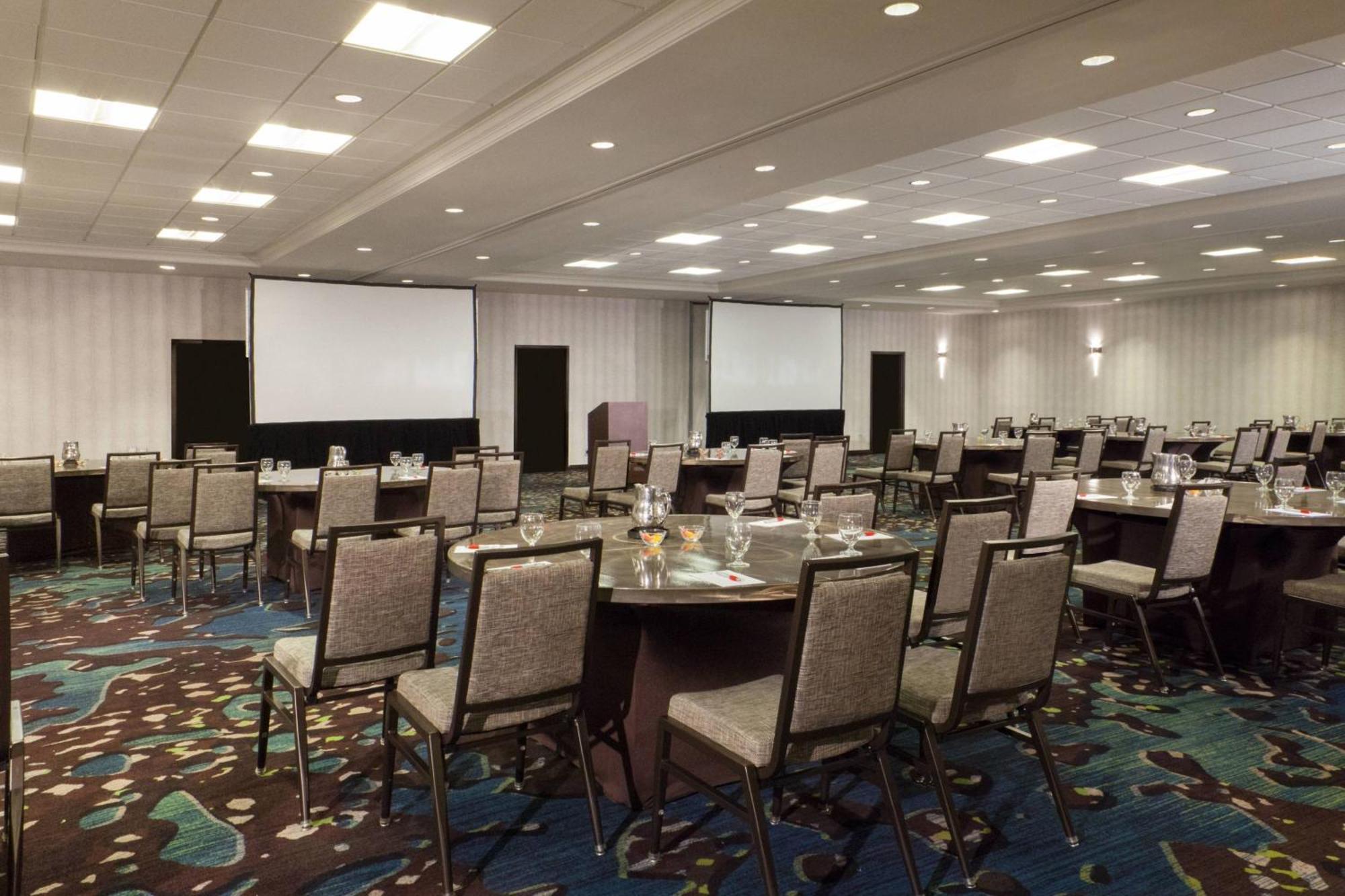 Marriott Medical/market Center 4*