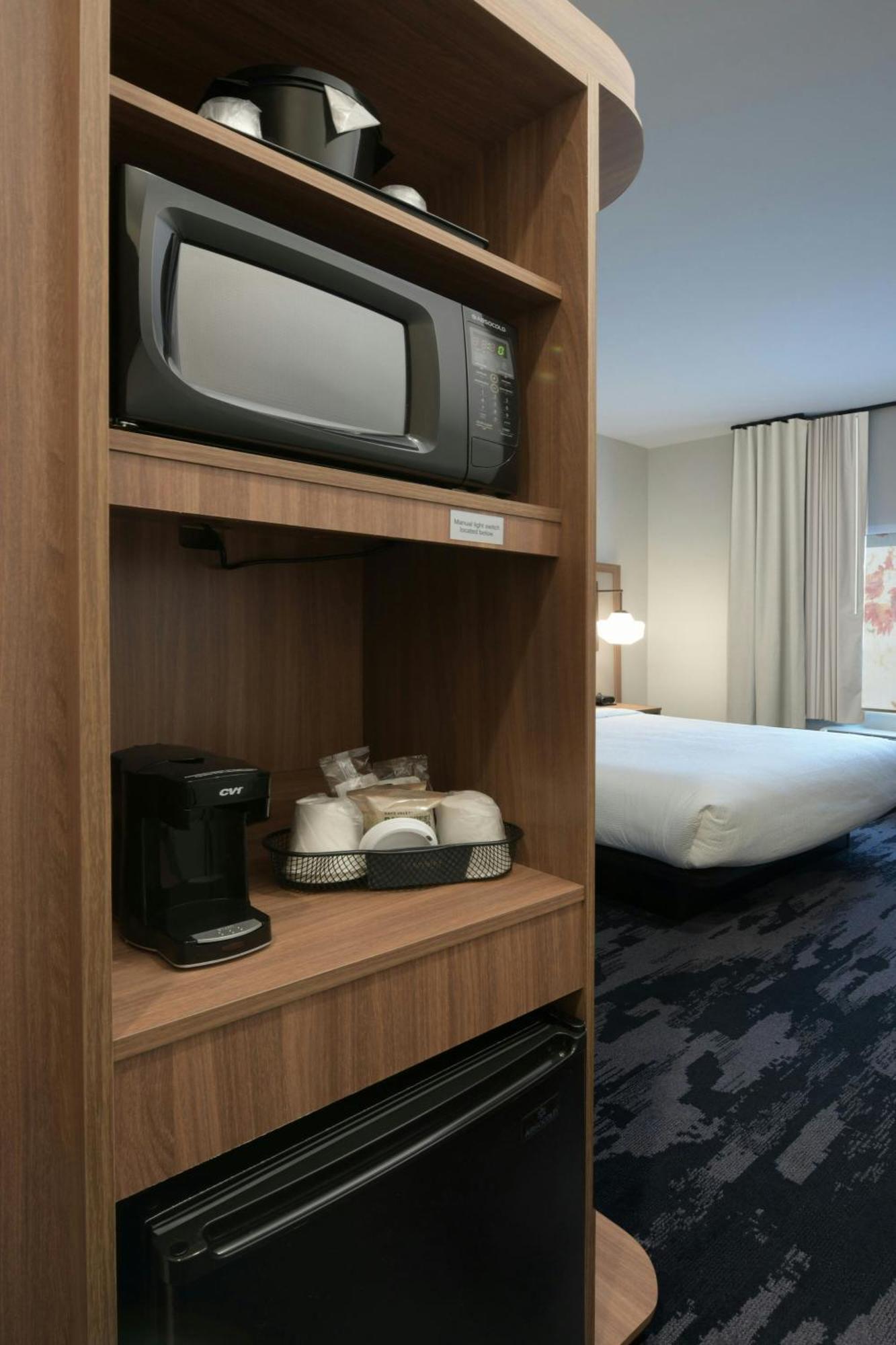 Hotel Fairfield By Marriott & East 3*