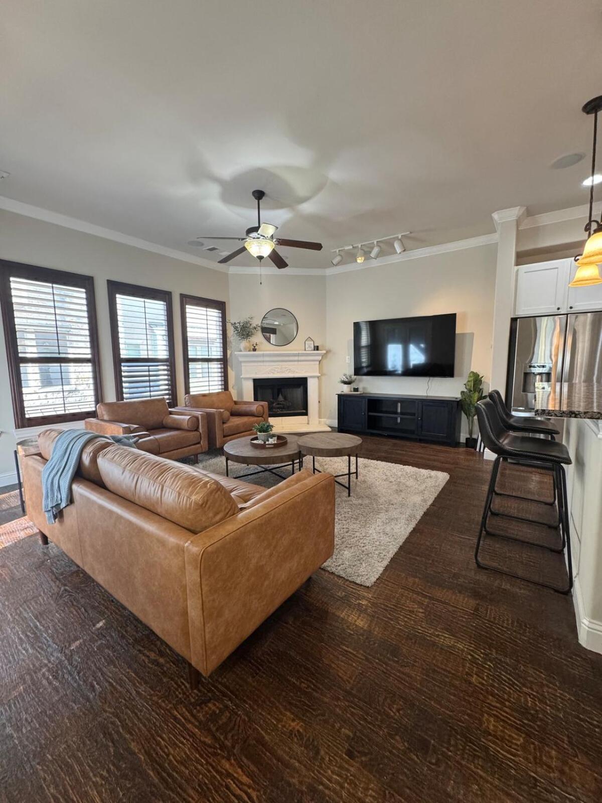 Lower Greenville 3 Bedroom Townhome * Dallas