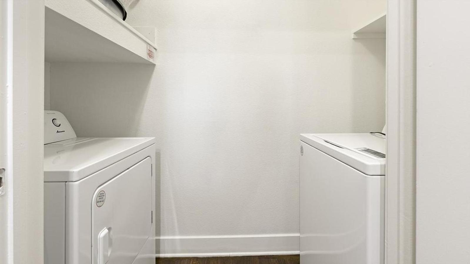 Landing At North - 1 Bedroom In Valley Ranch * Dallas