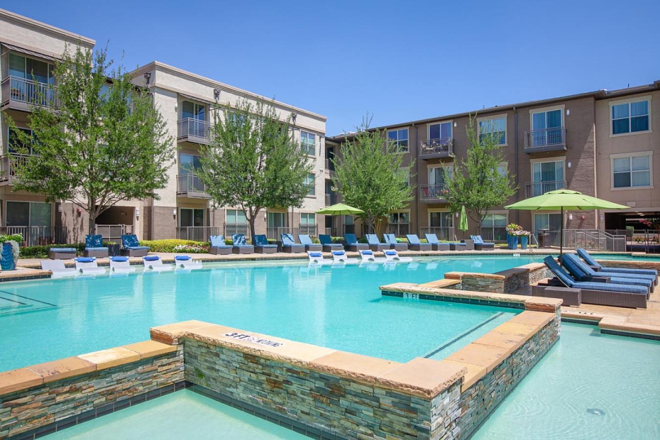 Apartment Landing At North - 2 Bedrooms In Valley Ranch