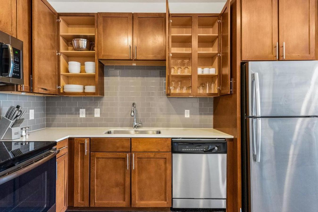 Landing At North - 2 Bedrooms In Valley Ranch Apartment