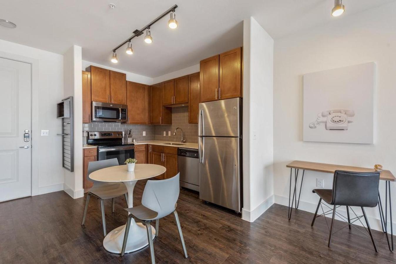 Landing At North - 2 Bedrooms In Valley Ranch Dallas