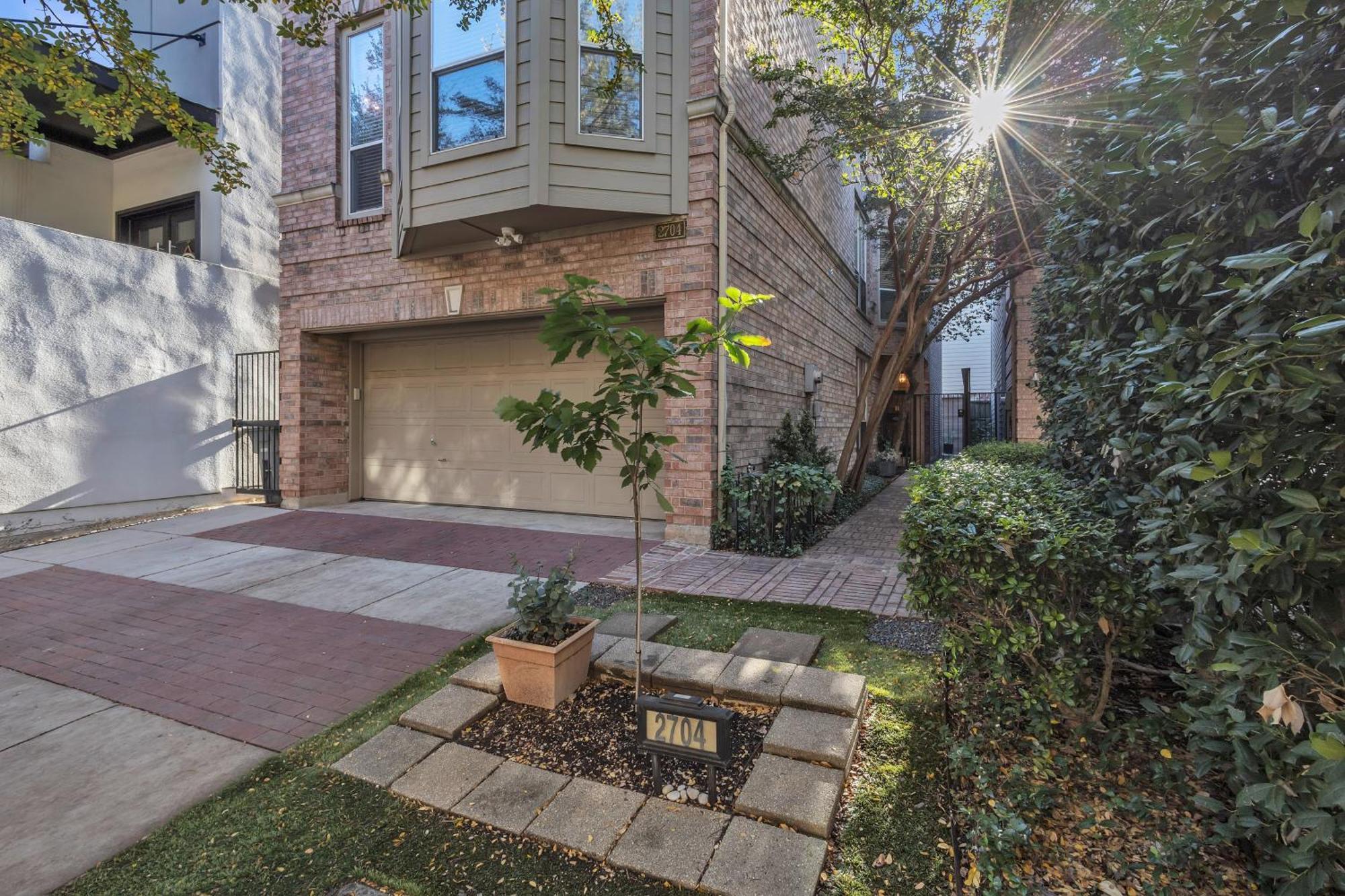 Holiday home Spacious Urban Uptown Retreat Townhouse